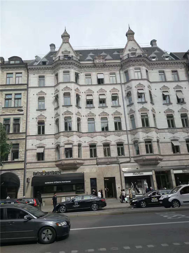 北歐+俄羅斯14日游集錦 沙尼亞首都塔林、諾貝爾文學研究院、天主教堂、王宮和皇家圖書館