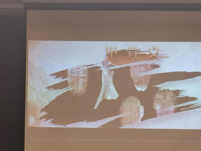 綿陽(yáng)中旅行假日旅行社舉行胡楊林、南疆專(zhuān)列推薦會(huì)