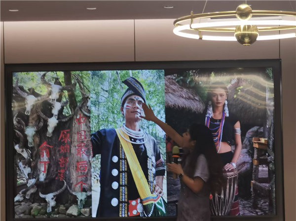 綿陽(yáng)中旅行假日旅行社舉行“什邡號(hào).2025熊貓專列”旅游線路分享會(huì)